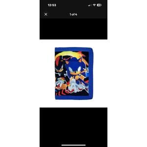NEW - Sonic The Hedgehog Team Trifold Kid's Wallet